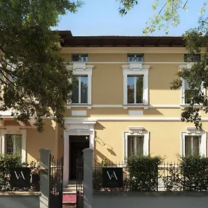 *** Hotel La Italy